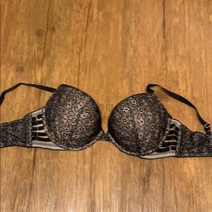 Victoria secret 38D push-up bra